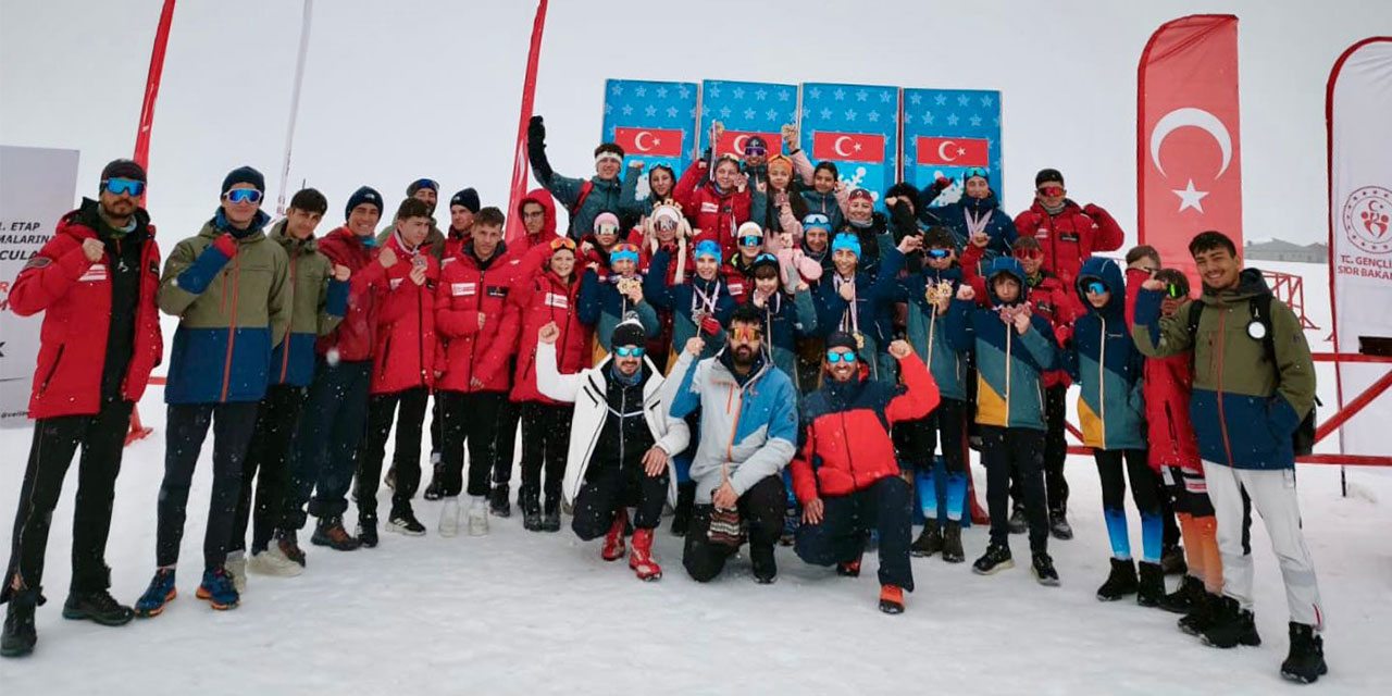 Rize’nin Kar Kaplanları Hakkari’de19 Madalya Kazandı!