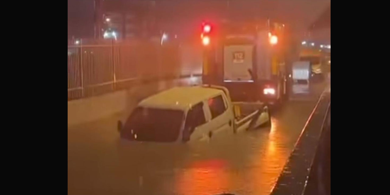 İzmir’de suyla dolan alt geçitte mahsur kalan sürücü hayatını kaybetti