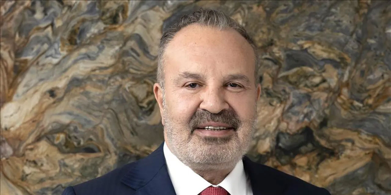 Kasımpaşa’nın Yeni Sahibi Rizeli İş İnsanı Cemil Kazancı Oldu!