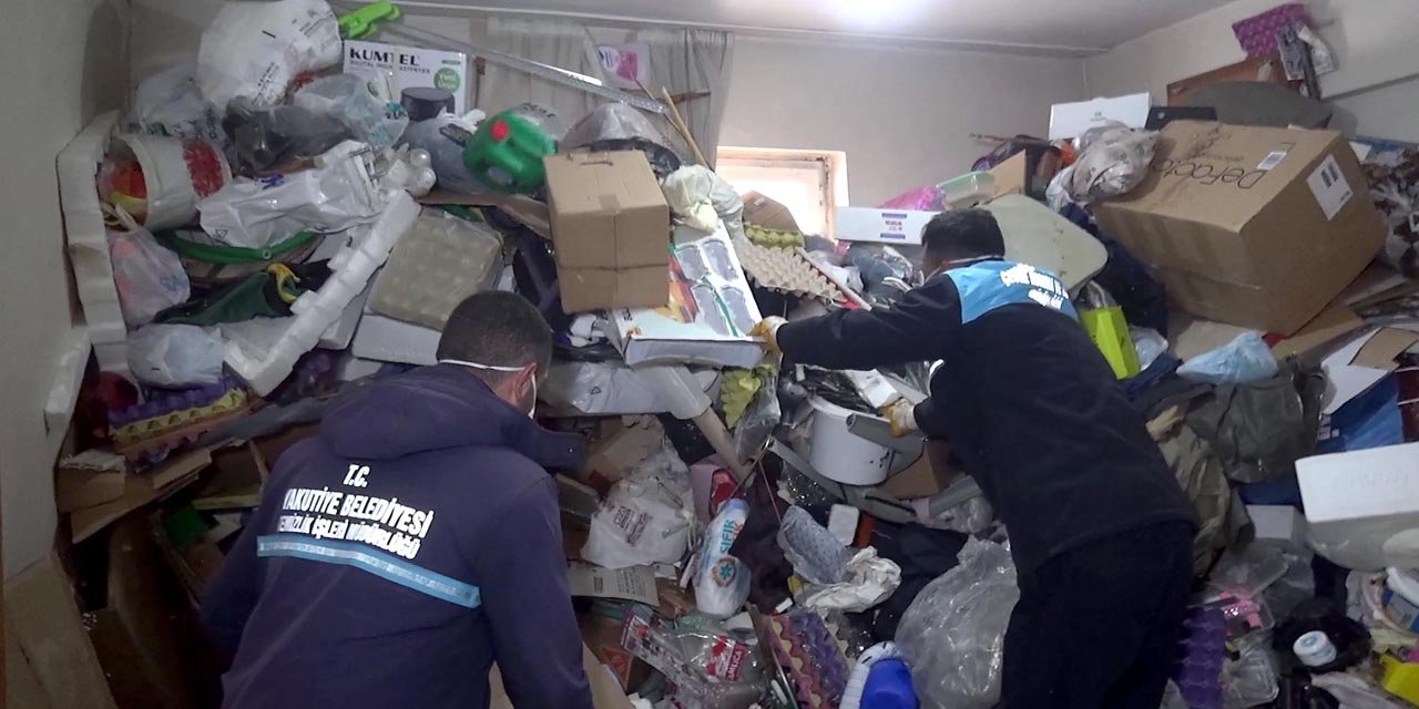 Evden 25 ton çöp çıktı