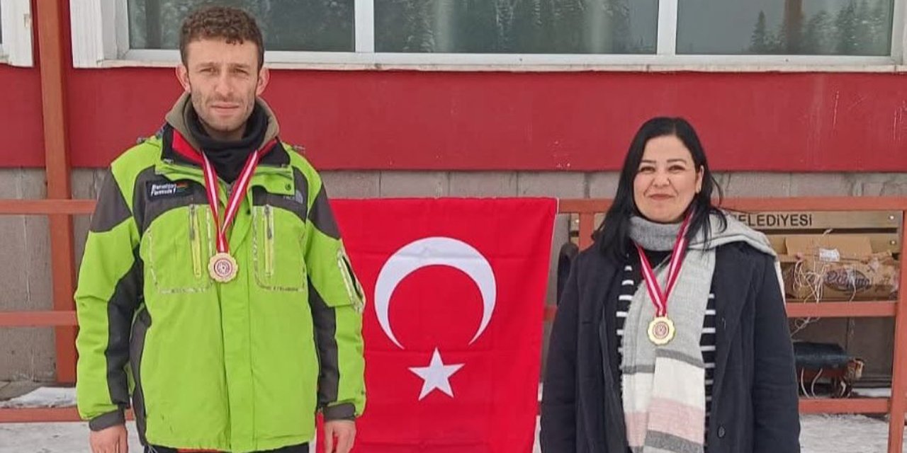 Bursa'da refüje çarpan motosikletin sürücüsü ve eşi öldü