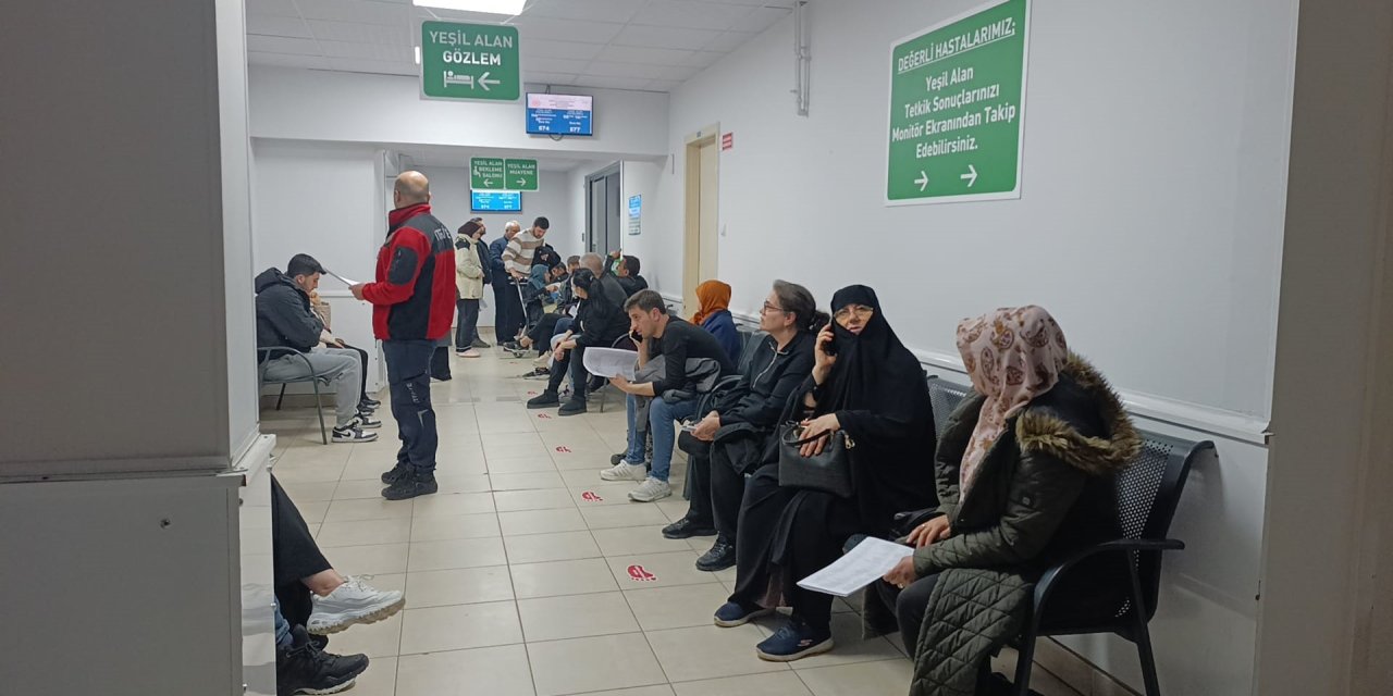 Mevlit yemeği sonrası 22 kişi zehirlenme şüphesiyle hastaneye kaldırıldı