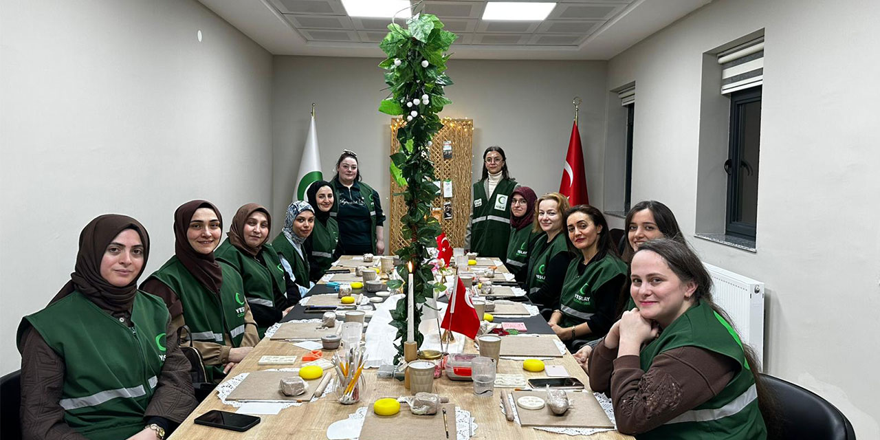 Rize’de Kadınların Gücü Yeşilay Kampüsü’nde Buluştu