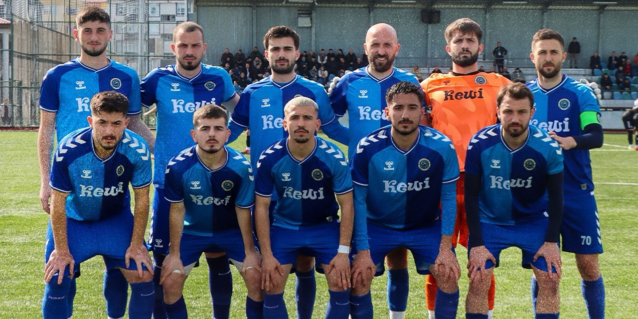 Rize Atletik 10 kişi kaldı, avantajı kaptırdı: Sivasgücü güldü