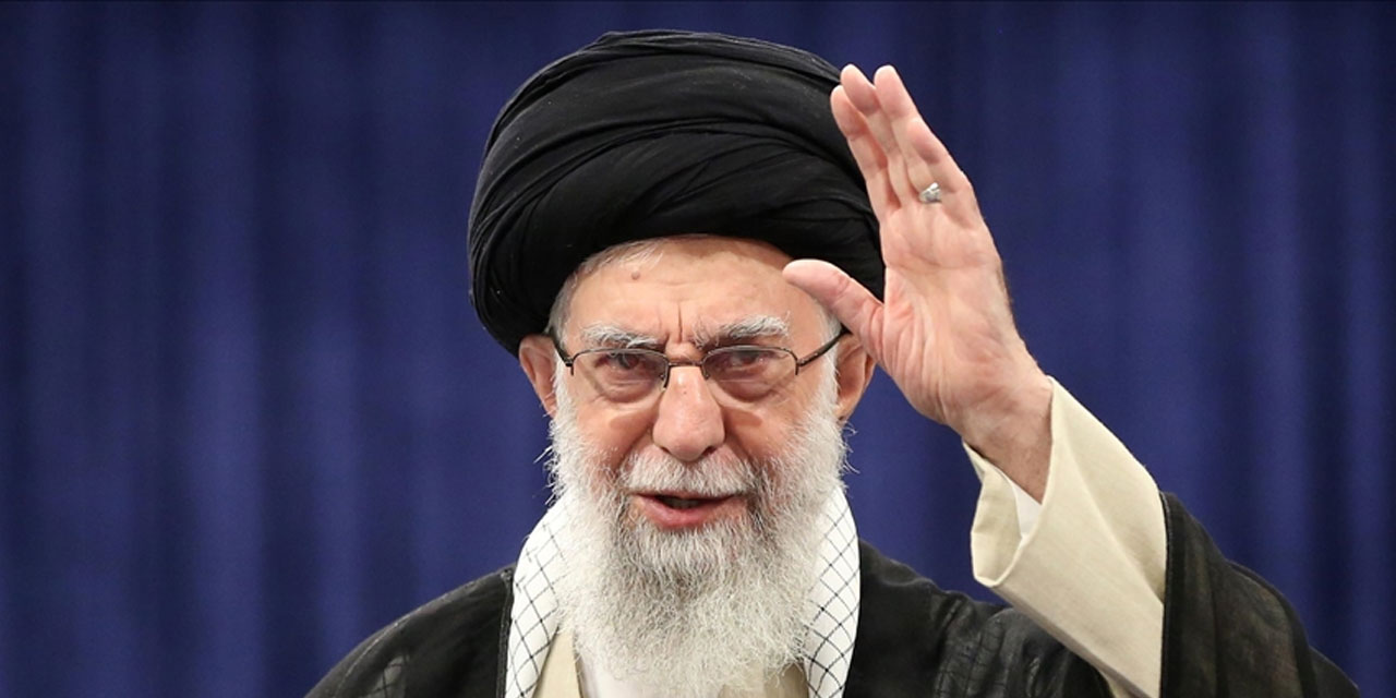 İran lideri Hamaney, ABD-İsrail saldırısında hayatını kaybetti