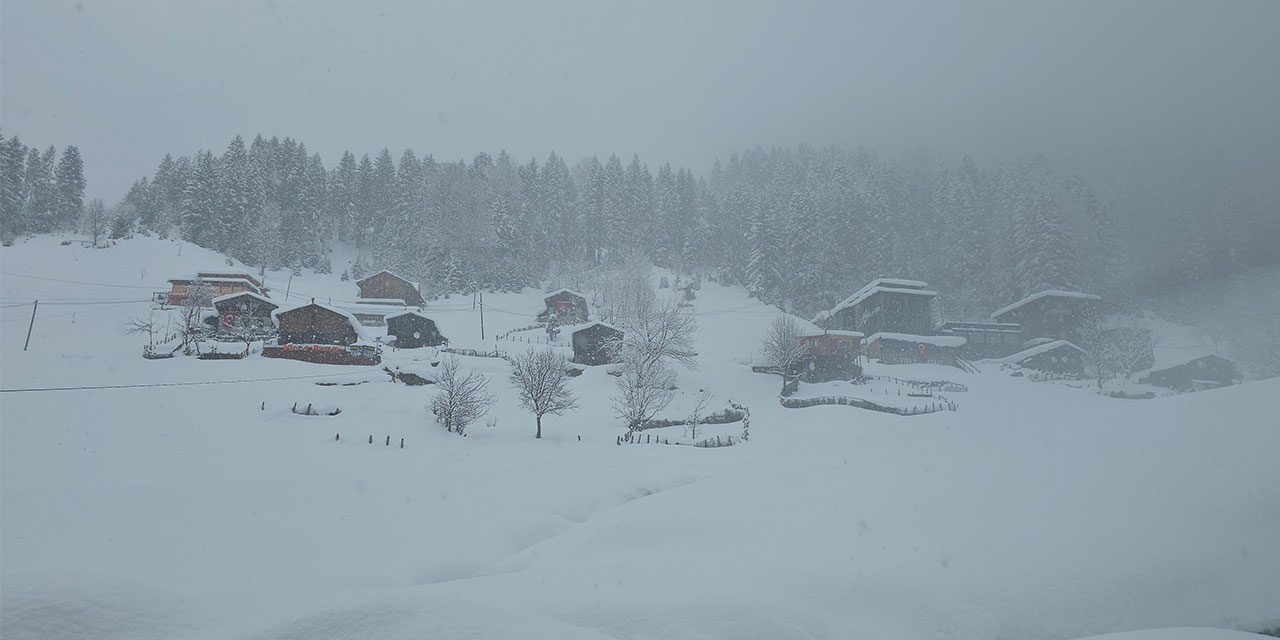 Rize’de kar ve soğuk hava etkisini sürdürüyor