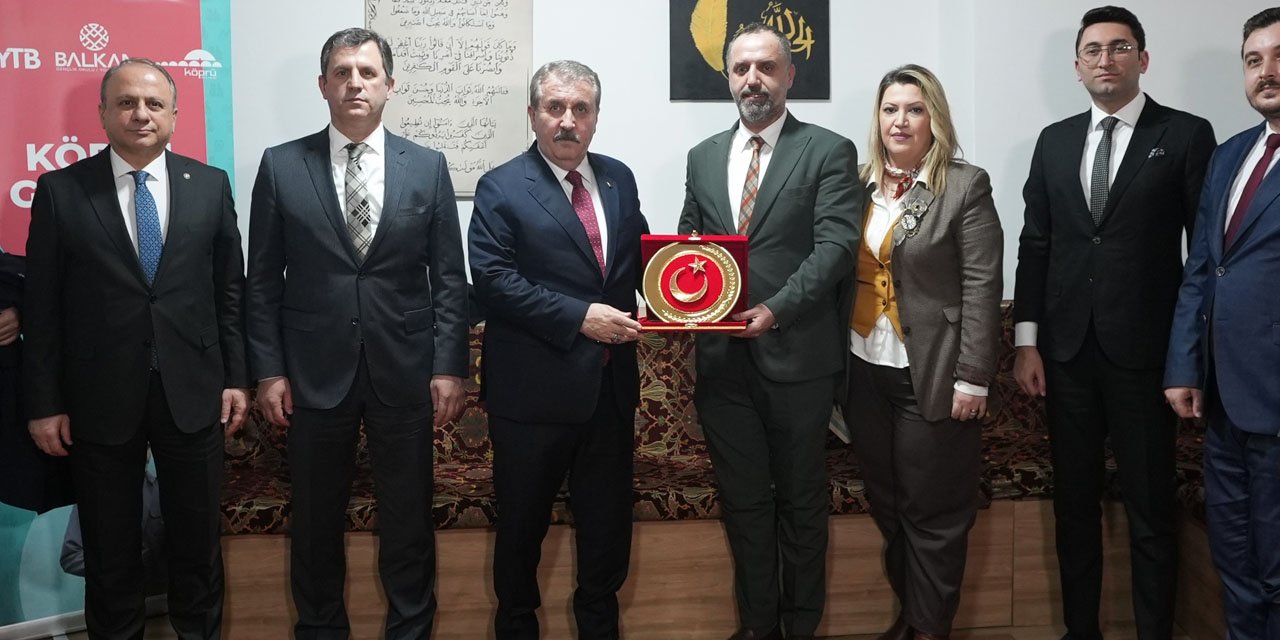 BBP Genel Başkanı Destici, Üsküp’te temaslarda bulundu