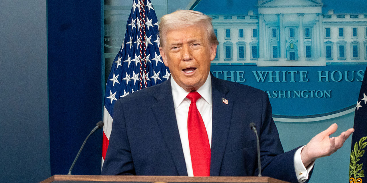 Trump: NATO, ABD olmadan kağıttan bir kaplan