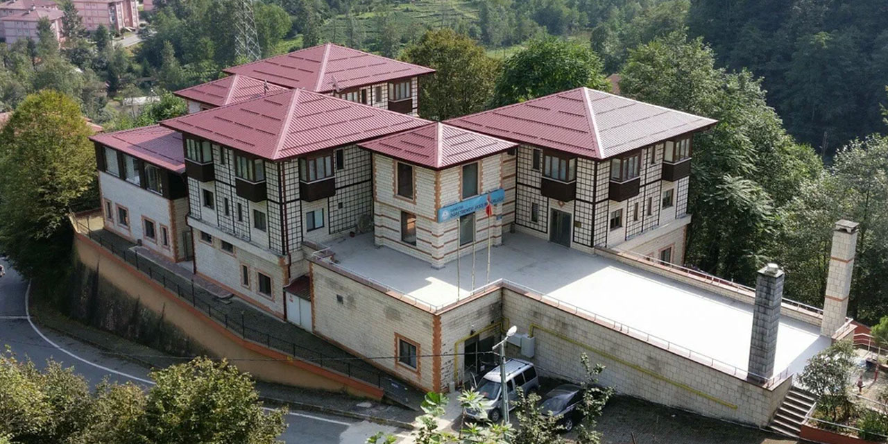 Güneysu Öğretmenevi Ön Büro Görevlisi Alacak