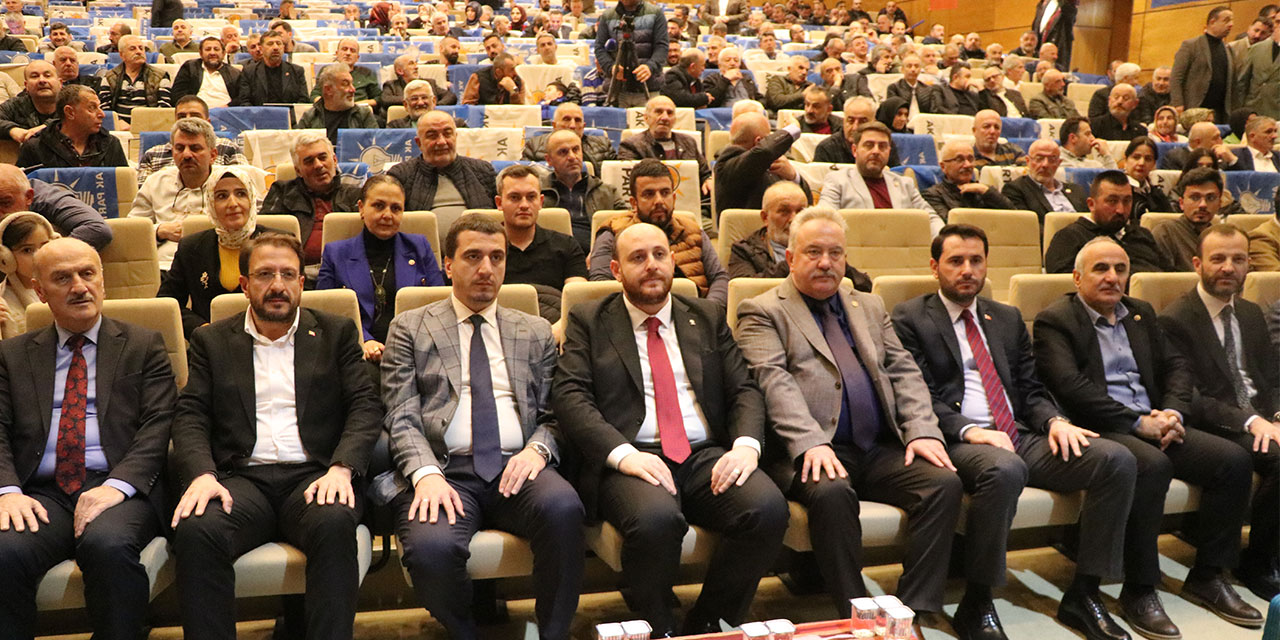 AK Parti Genel Başkan Yardımcısı Büyükgümüş, Rize'de konuştu