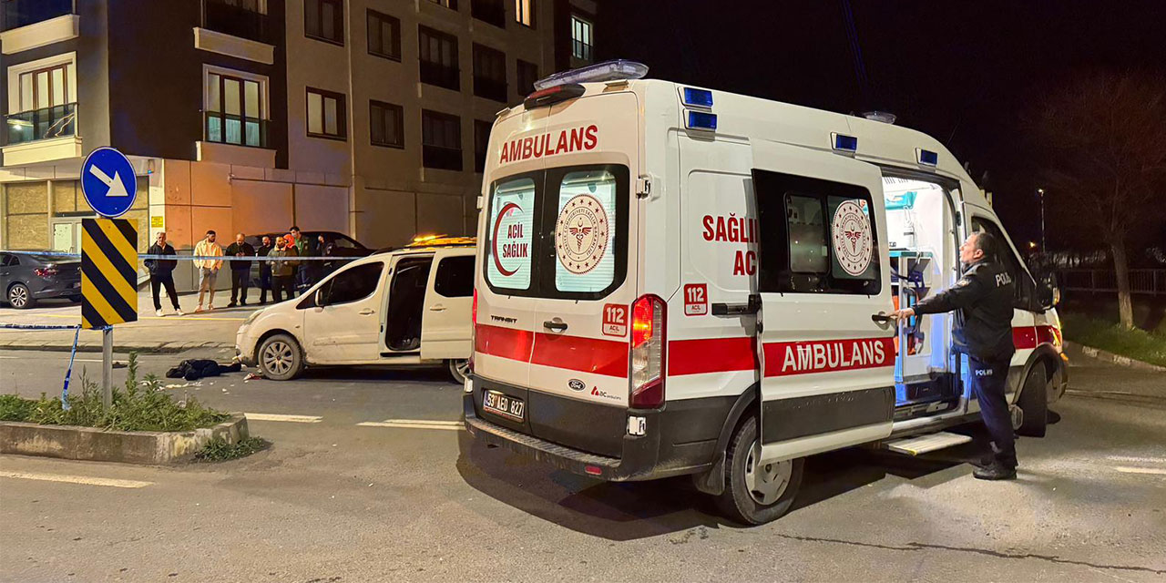 Rize Şehir Hastanesi İnşaatında Çalışan İşçiler Arasında Bıçaklı Kavga: 2 Yaralı