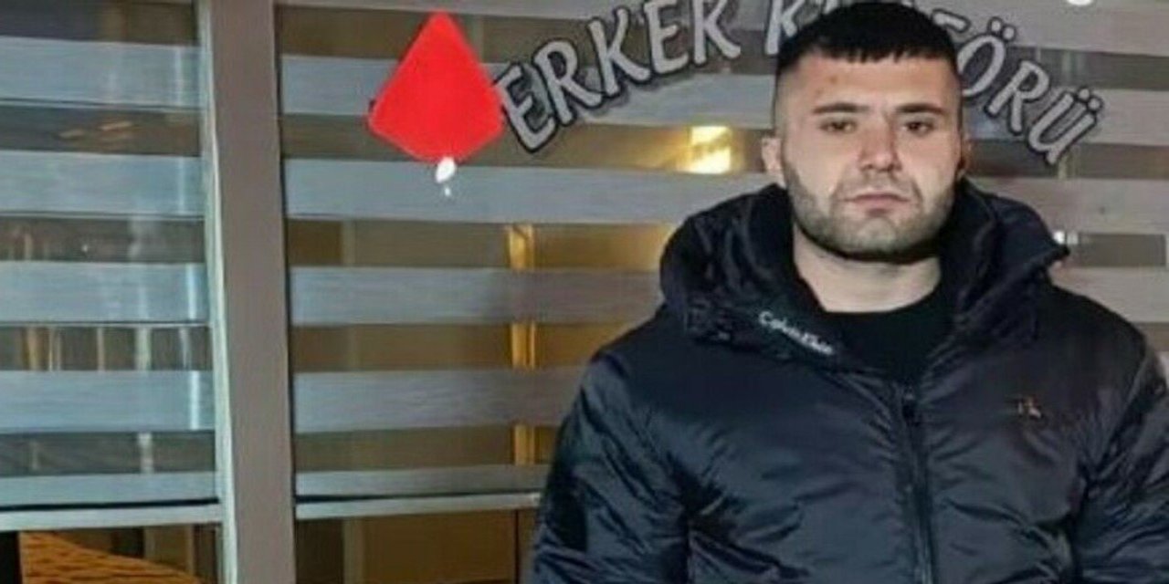 Evinde uyurken balkondan giren kişi tarafından öldürüldü