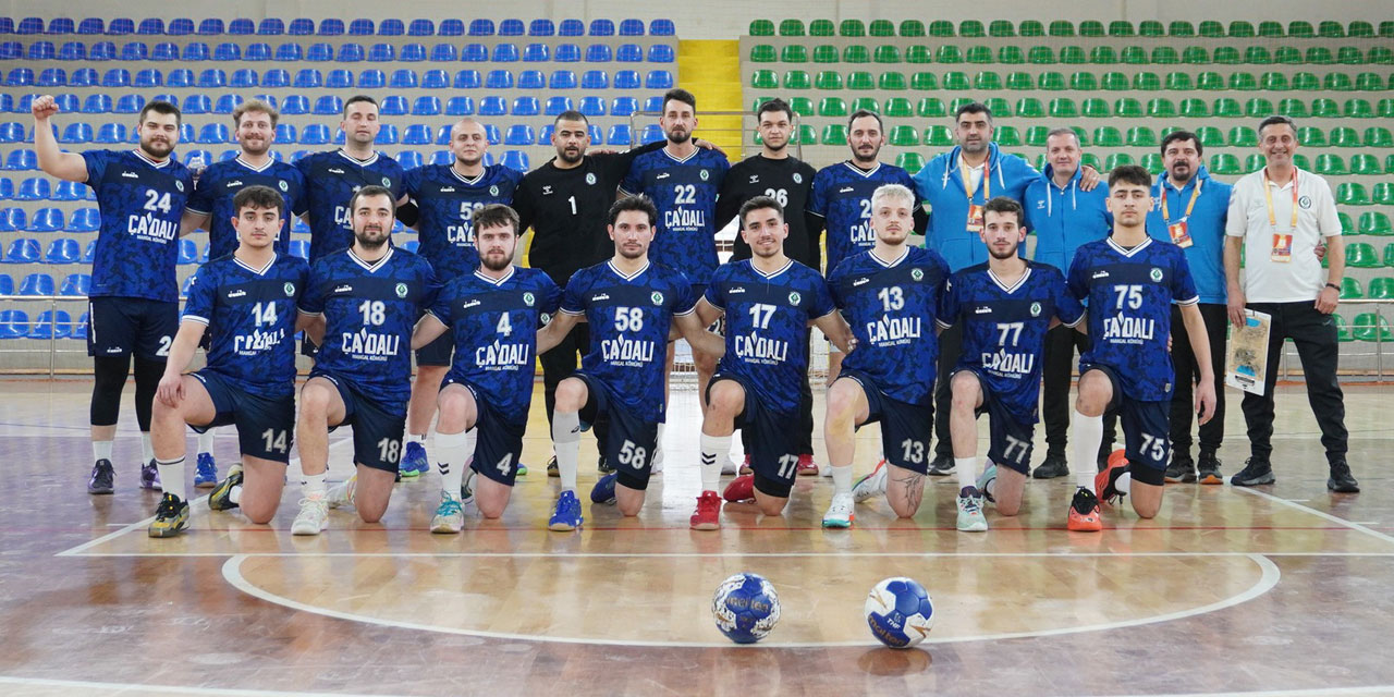 Rize Belediyespor İçin Yolun Sonu Göründü: Sahasında Mihalıççık Belediyesi ile Berabere Kaldı