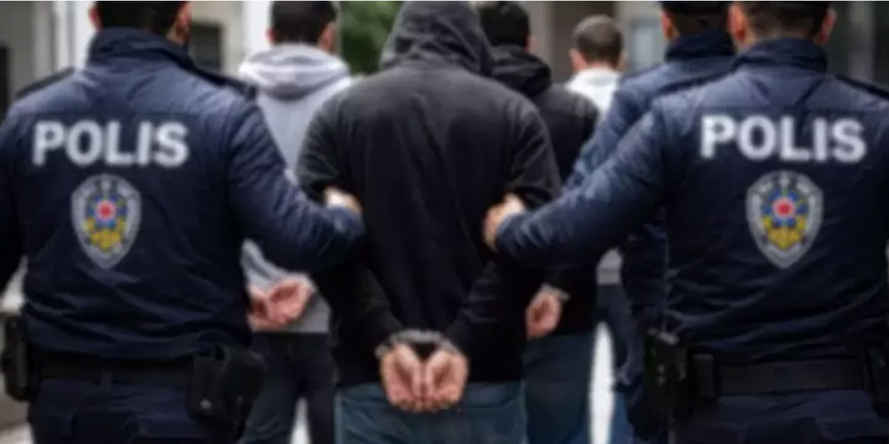 Üsküdar Belediyesi'ne operasyon: 20 gözaltı