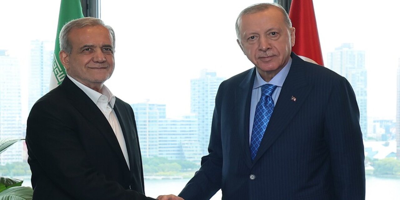 Cumhurbaşkanı Erdoğan, İran Cumhurbaşkanı Pezeşkiyan ile telefonda görüştü