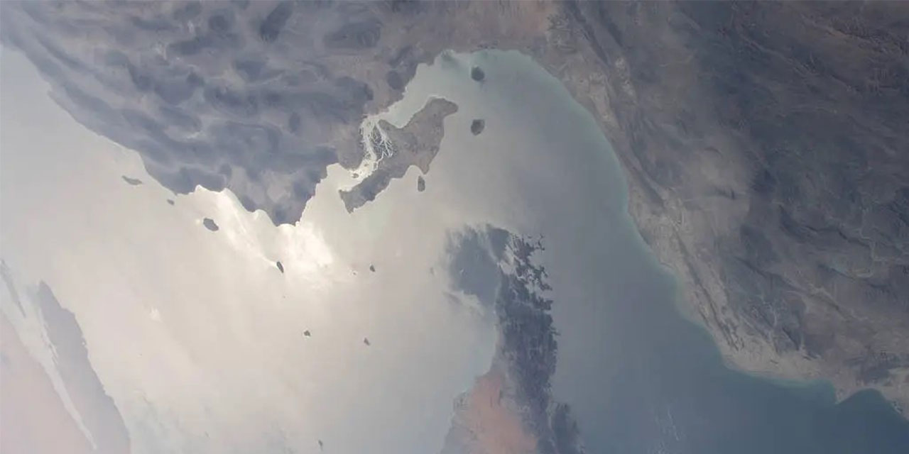 İran, Hürmüz Boğazı’nı yeniden kapattı