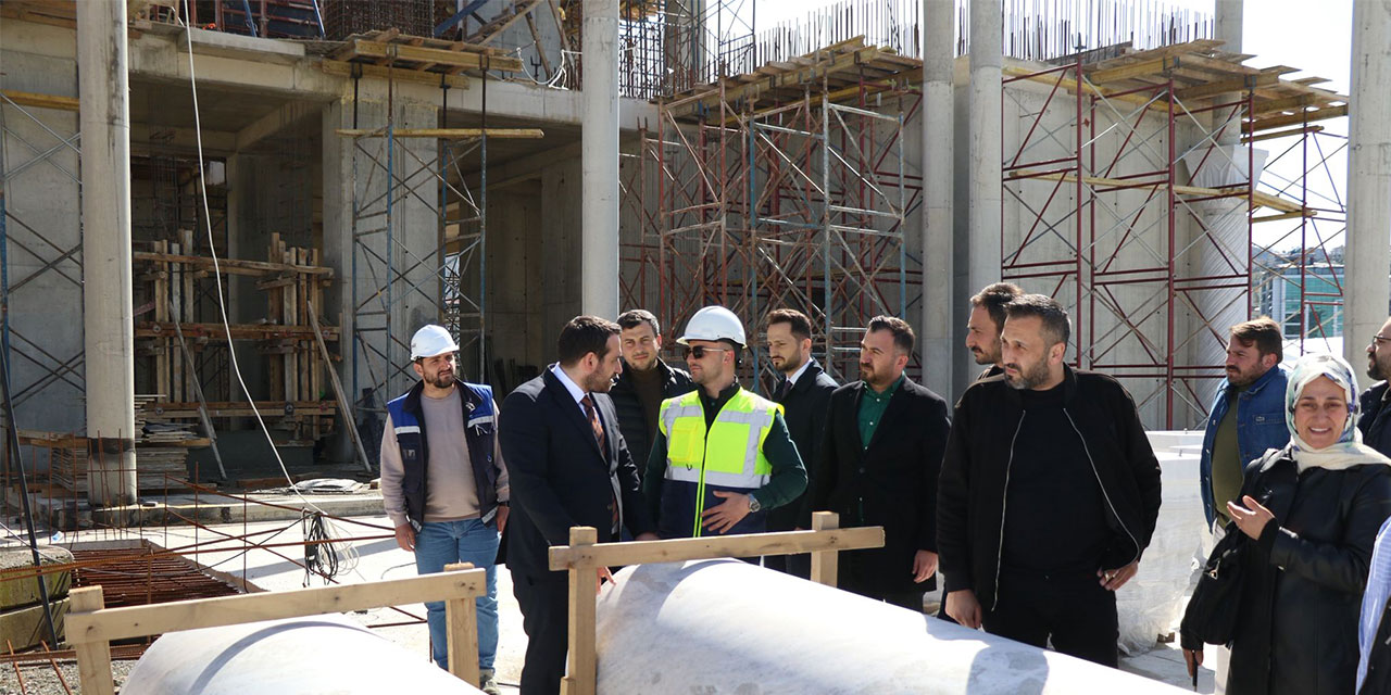 Merkez İlçe Başkanı Burak Ak: Rize İçin Çalışmaya Üretmeye Devam Ediyoruz