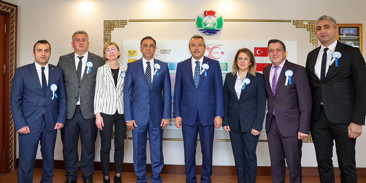 Vali Baydaş  Sosyal Güvenlik Haftası Kapsamında SGK Heyetini Ağırladı
