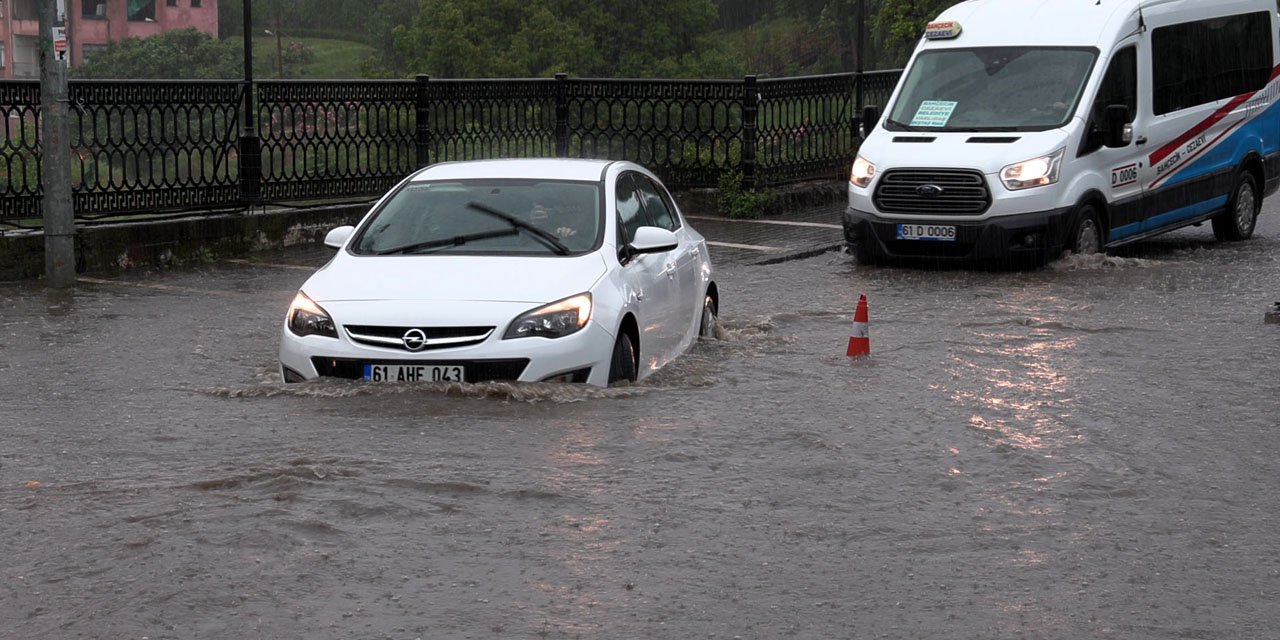 Karadeniz’de ‘mayıs’ alarmı; yüzde 60 artan yağışlara ‘rahmet afete dönüşmesin’ uyarısı