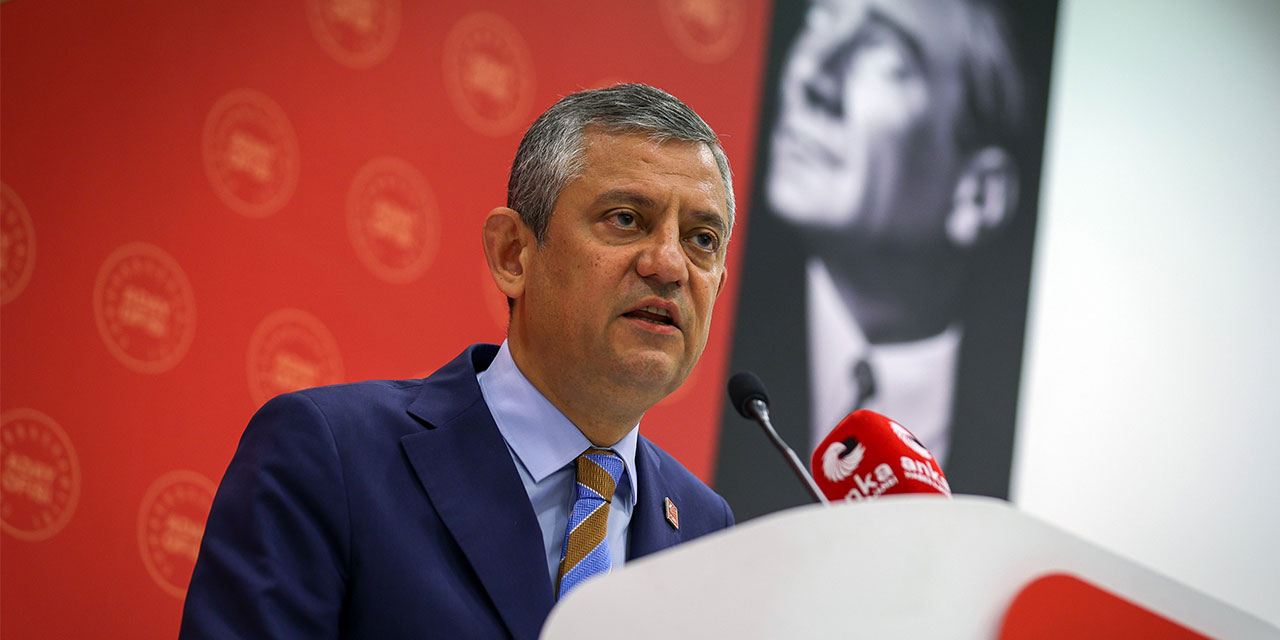 Özgür Özel: Gençleri kandırmaya çalışmışlar