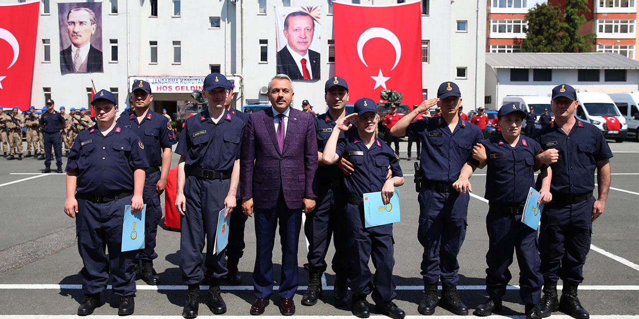 Rize'de engelli gençler temsili askerlik yaptı