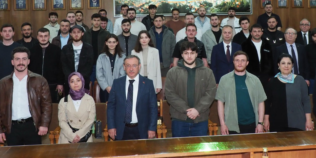 ÇAYKUR Genel Müdürü Alim’den Genç Üreticilere Çağrı: "Bu Toprağın Güvencesi Sizsiniz"