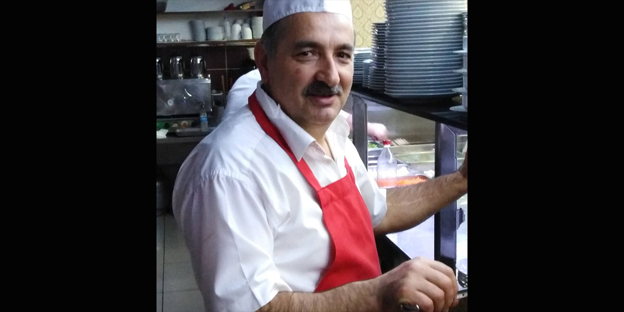 Trabzon'da kurban keserken kalp krizi geçirip öldü