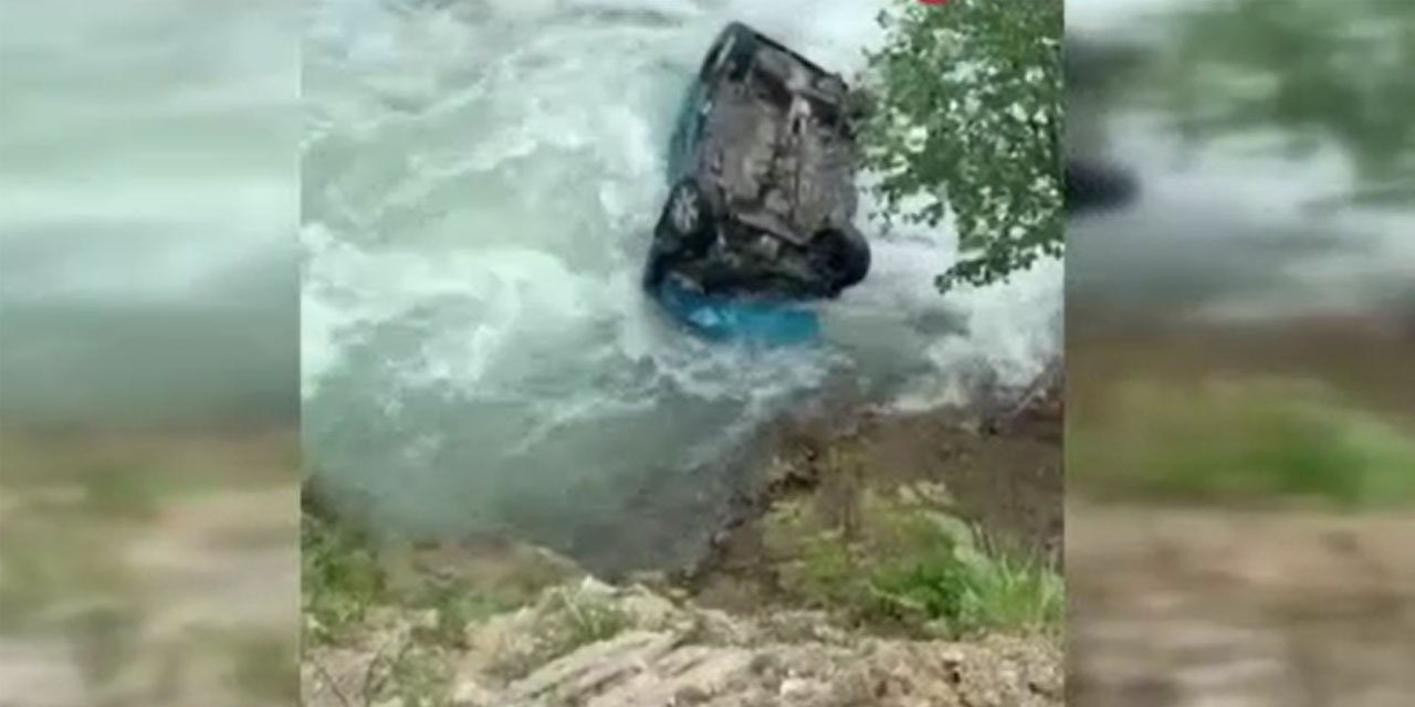 Giresun'da otomobil dereye uçtu: Karı-koca hayatını kaybetti