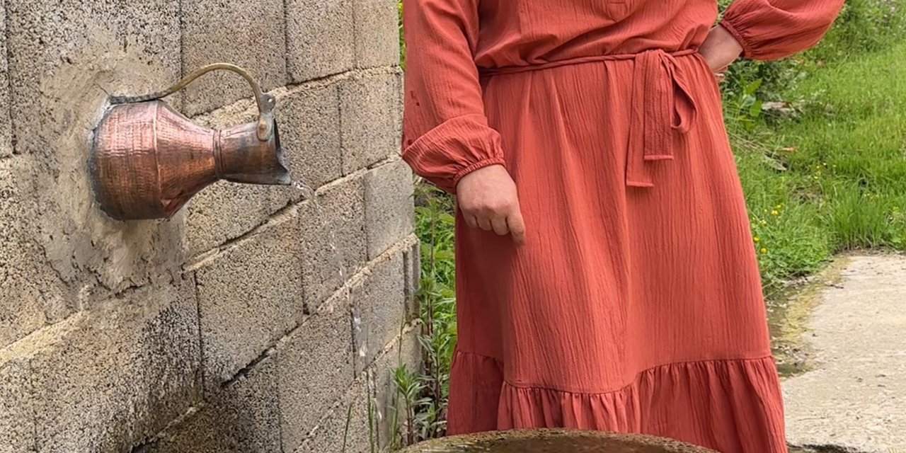 Rizeli'nin güğümden çeşmesi ilgi çekiyor