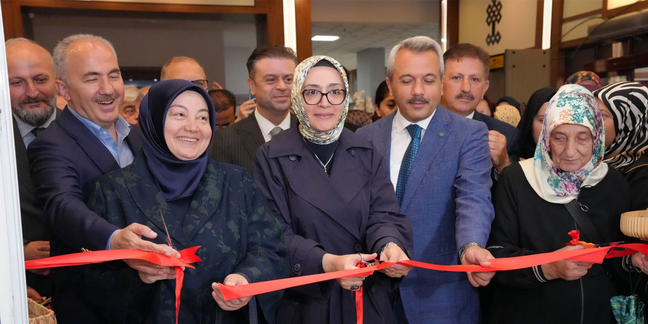 Rize’de 10 Bin Kursiyerin El Emeği Göz Nuru Eserleri Görücüye Çıktı