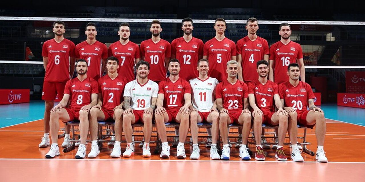 A Milli Erkek Voleybol Takımı ikinci maçında Fransa'yı yendi
