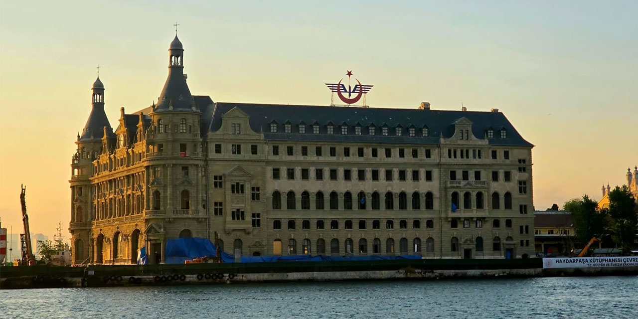 Bakan Ersoy: Haydarpaşa, yıllar sonra tarihi silüetteki yerini almaya başladı