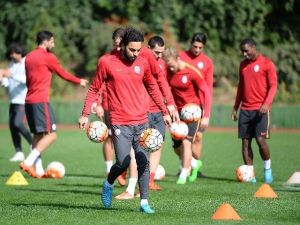 Galatasaray’da 3 Oyuncu Antrenmana Katılmadı