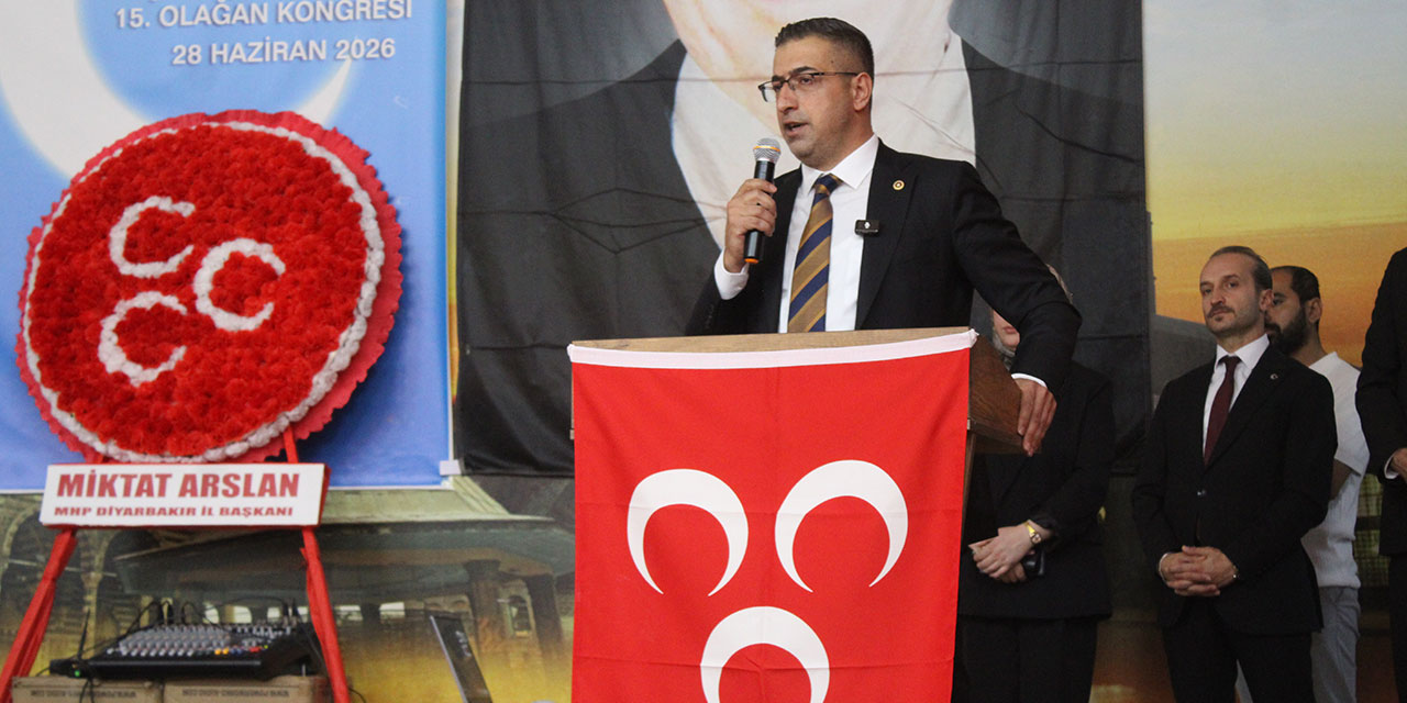 MHP'li Işıkver: Bölücü de terörist de sizsiniz