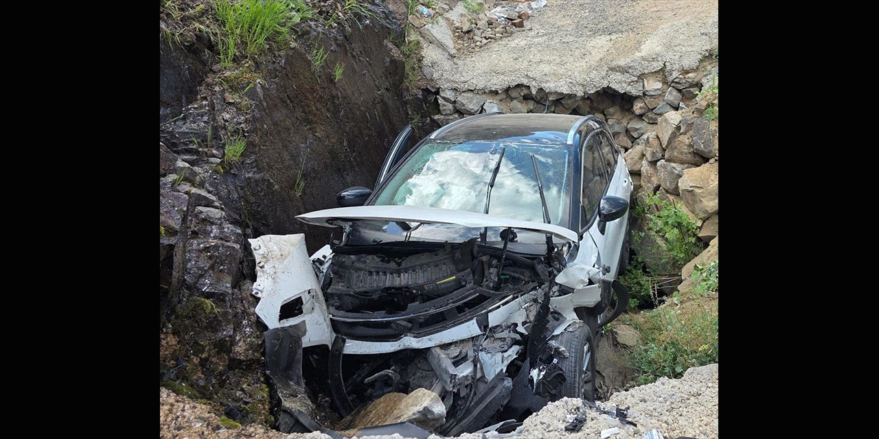 Giresun'da kanala düşen otomobildeki 1 kişi öldü, 4 kişi yaralandı