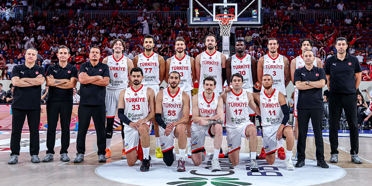 A Milli Basketbol Takımı, grubu namağlup lider tamamladı