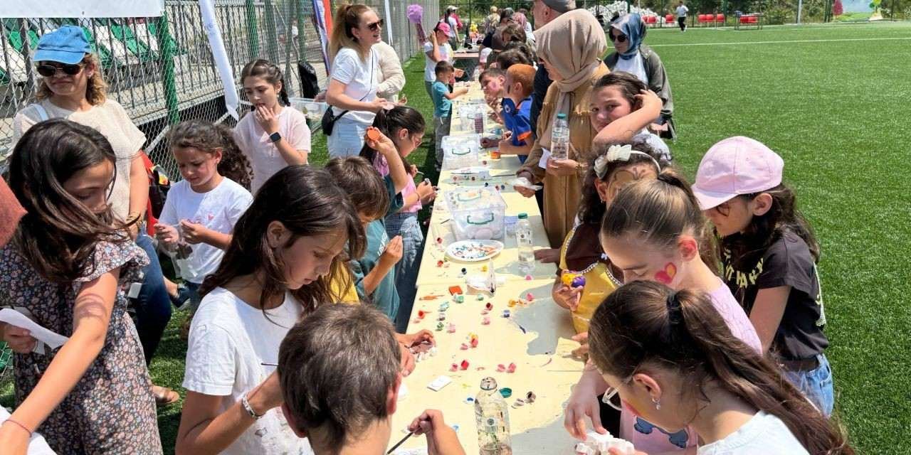 Madenli’de çocuklar tatili şenlikle karşıladı