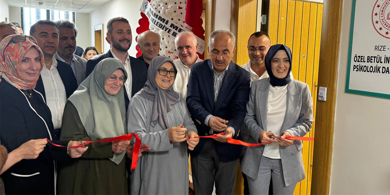 Rize'de İlk ve Tek MEB Ruhsatlı Psikolojik Danışma Merkezi Açıldı