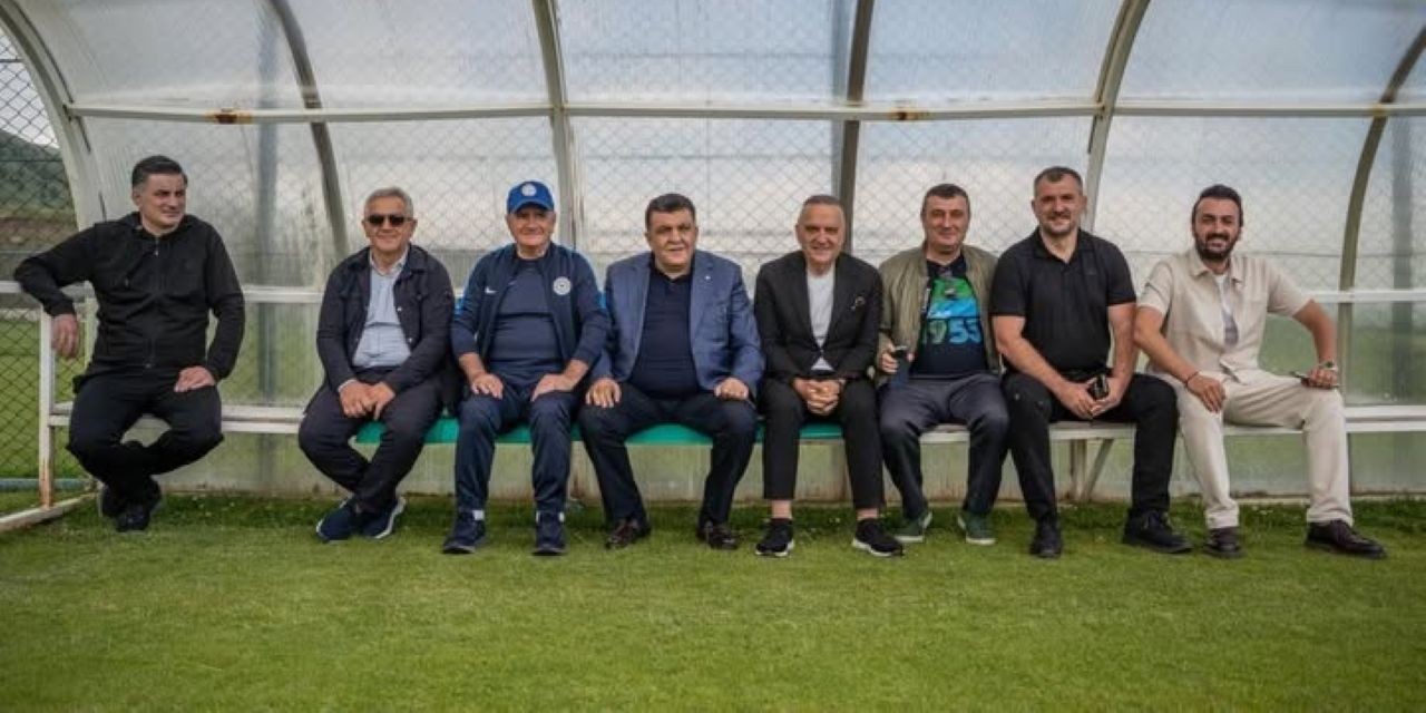 Çaykur Rizespor yönetimi Erzurum kampında