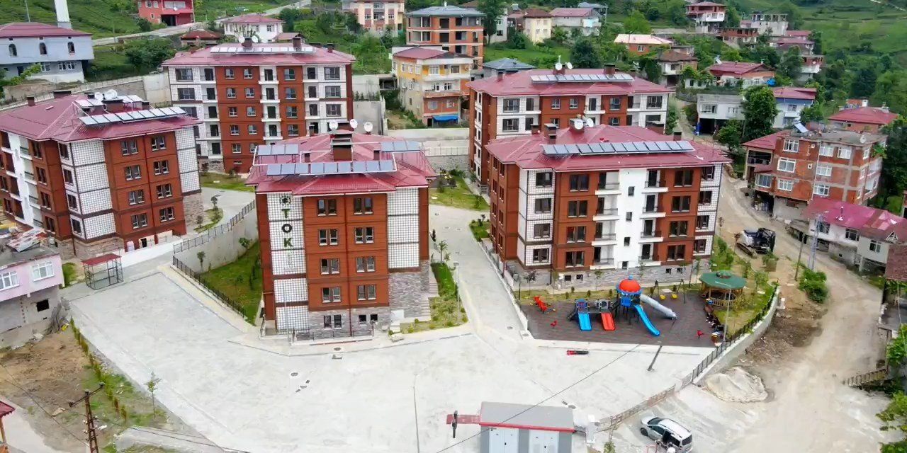 TOKİ Rize’de 79 konutu daha teslim etti