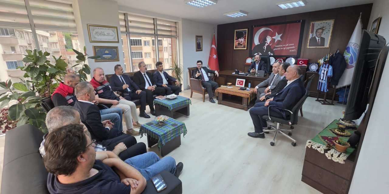 Trabzon'da suni tohumlama çalışmaları sürüyor