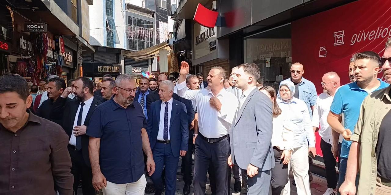 Anahtar Parti Genel Başkanı Rize’de: “Parti değil, memleket sevdası lazım”