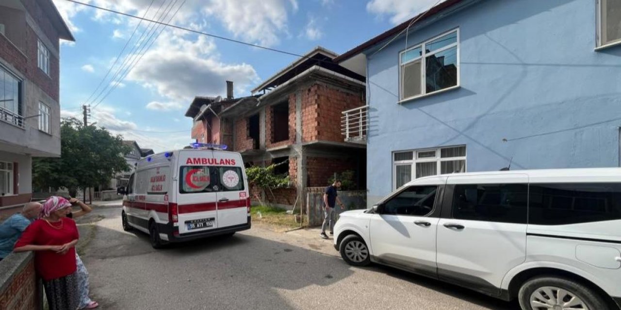 18 yaşındaki kız evinde silahla vurulmuş halde ölü bulundu