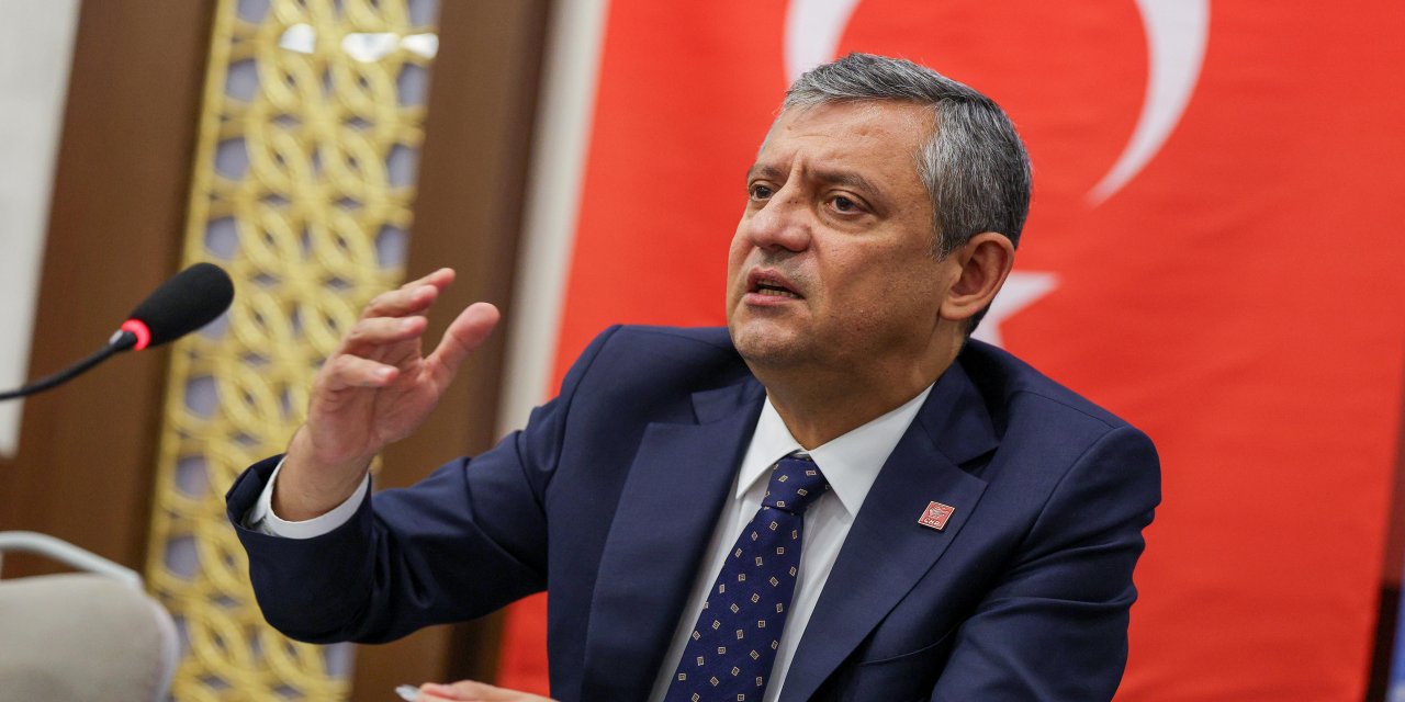 Özgür Özel: Hep birlikte iktidara yürümek üzere illerimize dağılıyoruz
