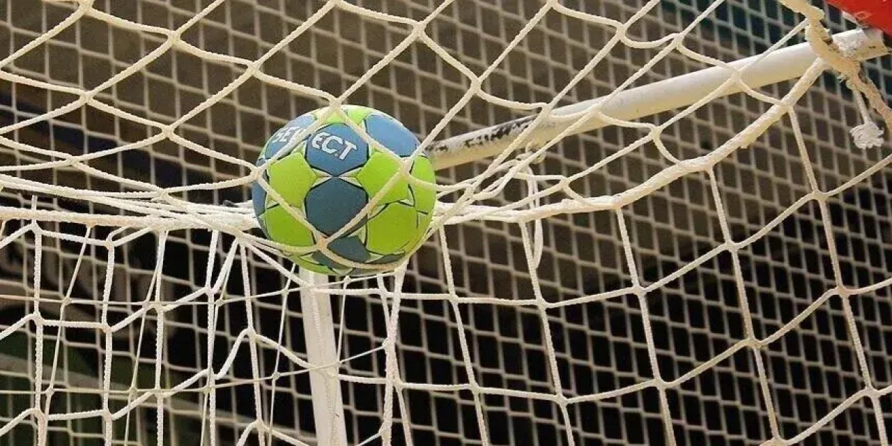 18 Yaş Altı Erkek Milli Hentbol Takımı 20 yıl sonra Avrupa Şampiyonası'na çıkacak