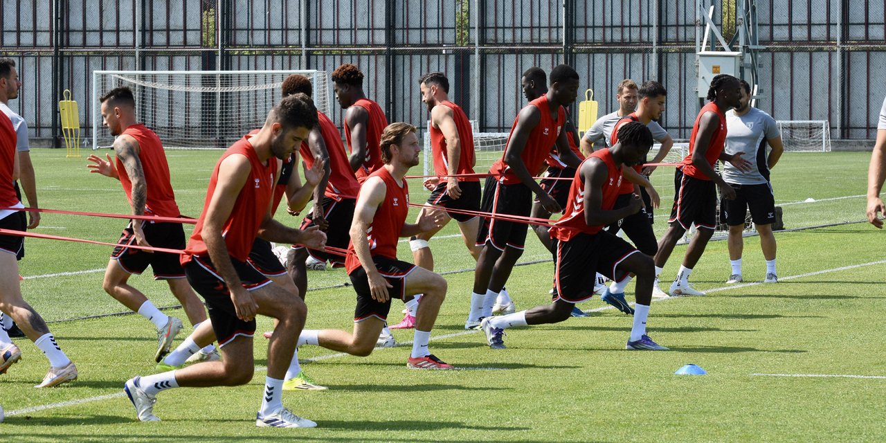 Samsunspor, yeni sezon hazırlıklarını sürdürdü
