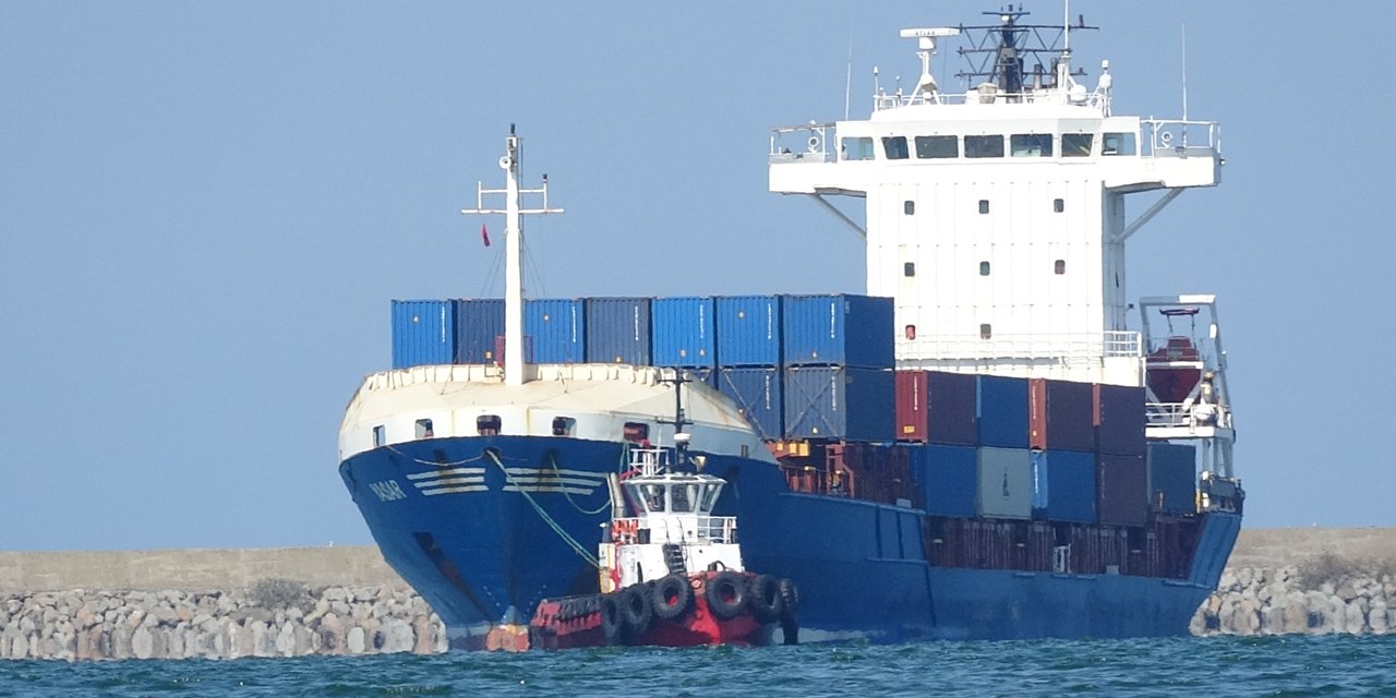 Dronla vurulan Türk gemisi Samsun'da