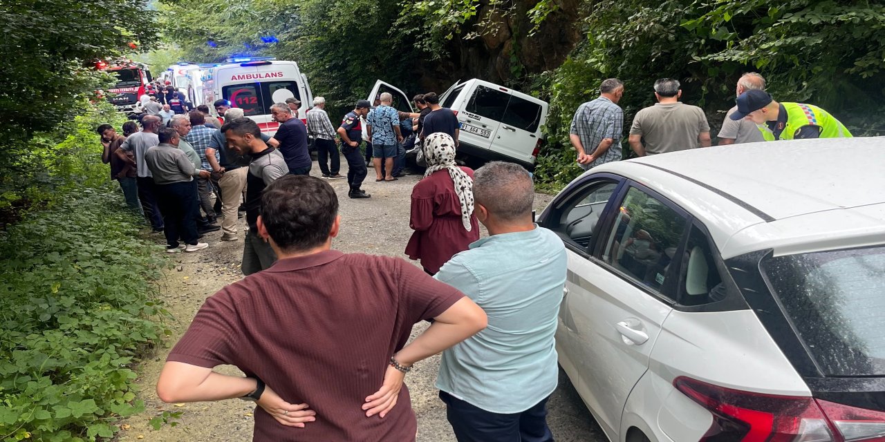 Trabzon'da trafik kazası: 5 yaralı