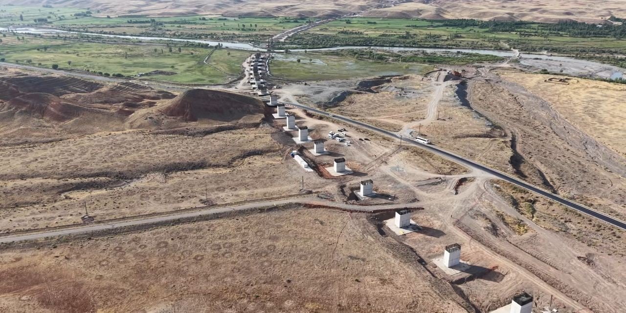 Rizeli müteahhit yapıyor, Türkiye’yi Kafkasya’ya bağlayacak
