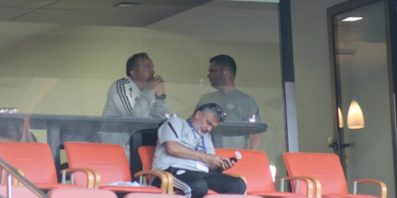 İlhan Palut ve Recep Uçar Cezaları Nedeniyle Konya'da Tribünde